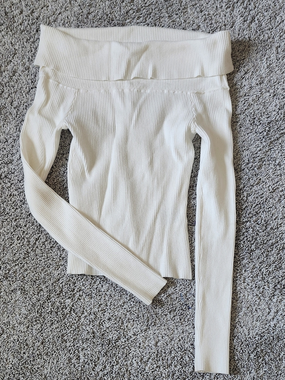 H&M Ribbed Off The Shoulder Sweater Size S (Fits Like XS-S) White
